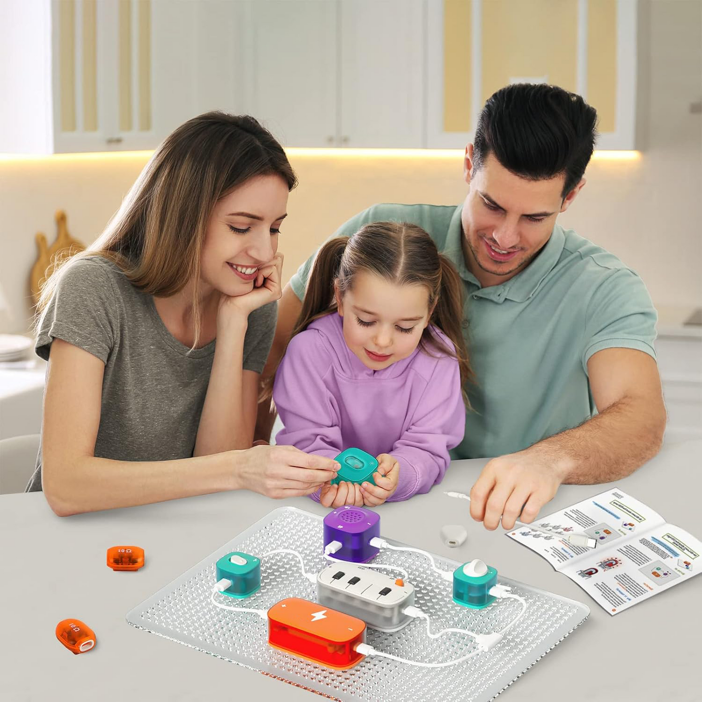 Circuits for Kids – 80 Fun Experiments to Explore Electricity and STEM