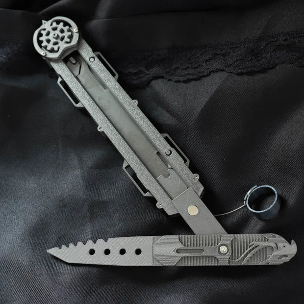 Hidden Blade Cosplay Prop – 1:1 Scale Hidden Weapon Replica