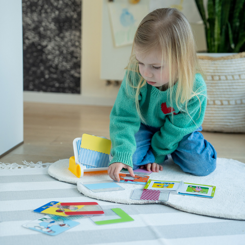 Dress Code Logic Puzzle – 80 Educational Challenges for Kids | Color & Pattern Matching Toy