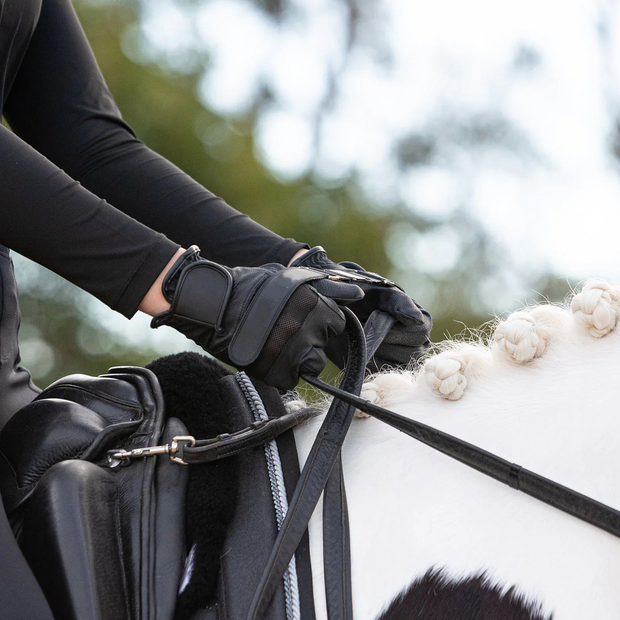 Riding Gloves – Adjustable Training Aid for Better Rein Contact